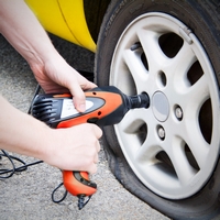 Road Star Mașină de înșurubat pneumatică auto 12V HY-130B