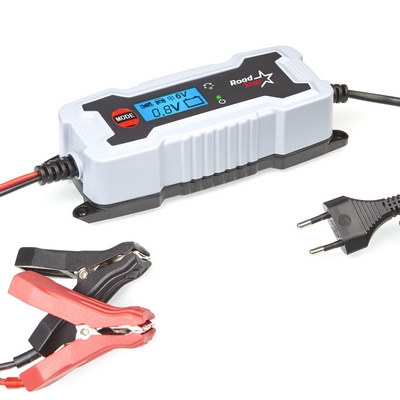 Road Star Gépjármű akkumulátor töltő TE04-0242