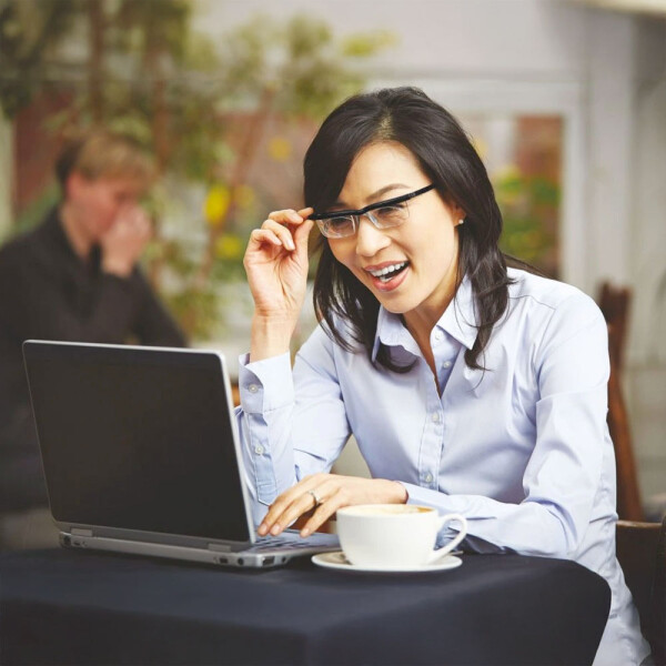 Tom Martin VARIO FOCUS állítható dioptriás szemüveg