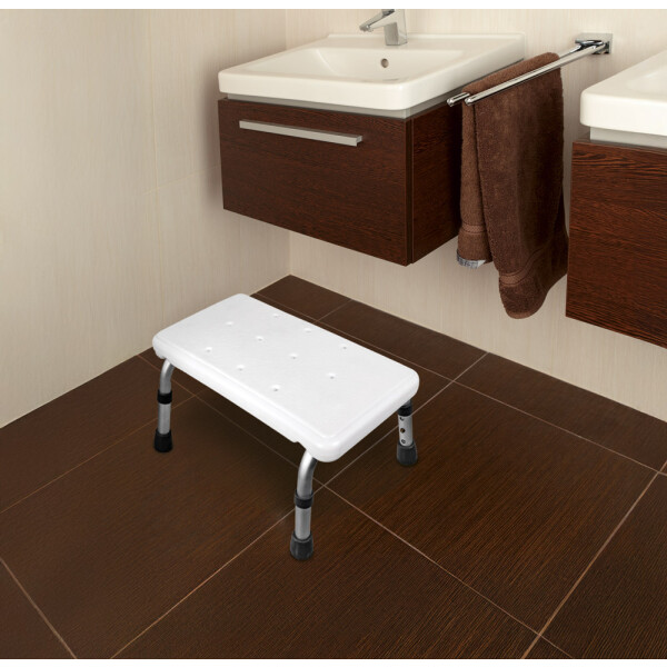 HomeLife Állítható magasságú fürdőszobai fellépő